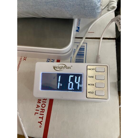 Vintage Jordache High Rise Crop Jeans Womens XXL Light Wash Blue Stretch Pockets - Picture 15 of 15